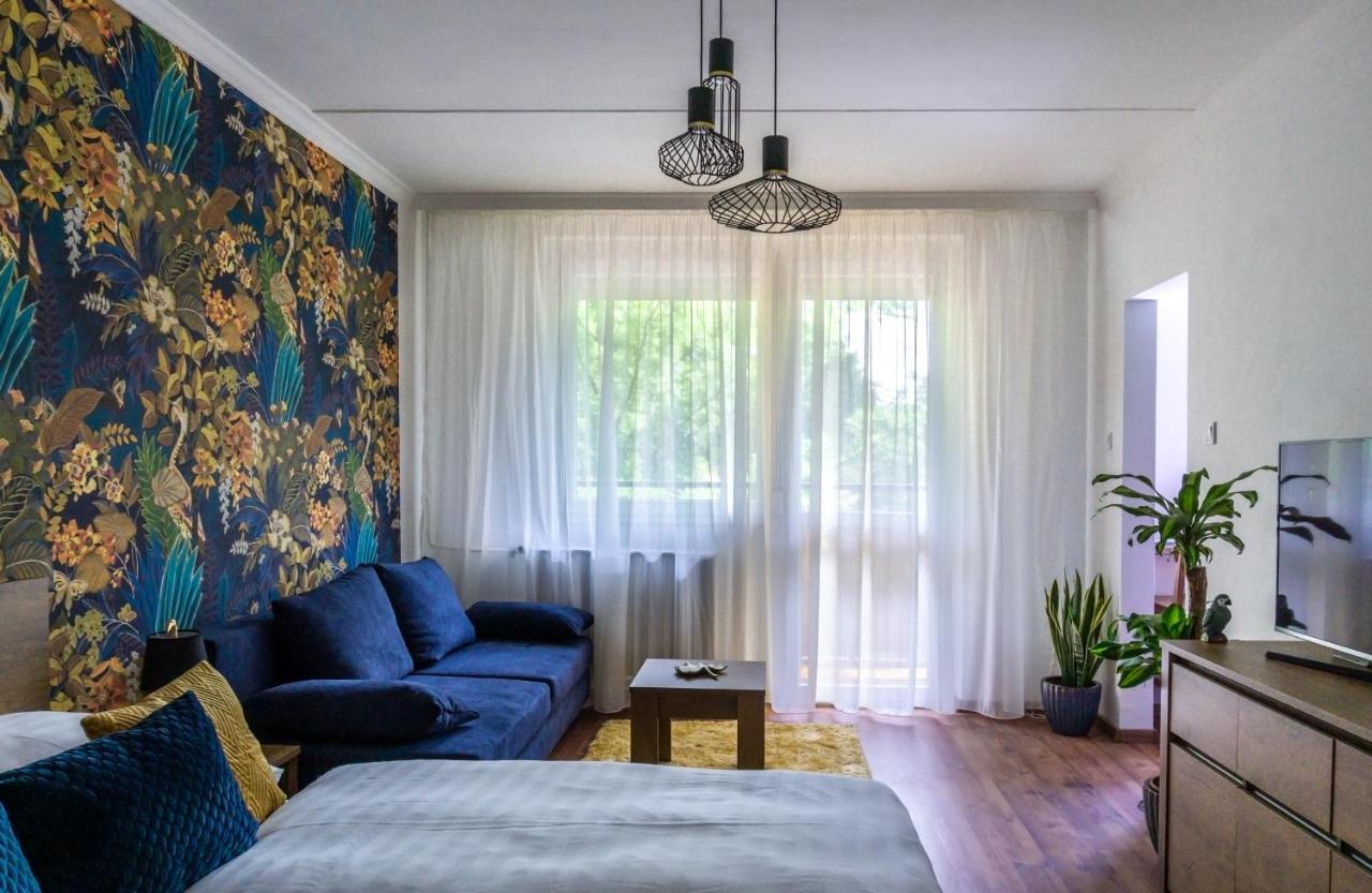 Secret Garden Apartman Miskolc Luaran gambar